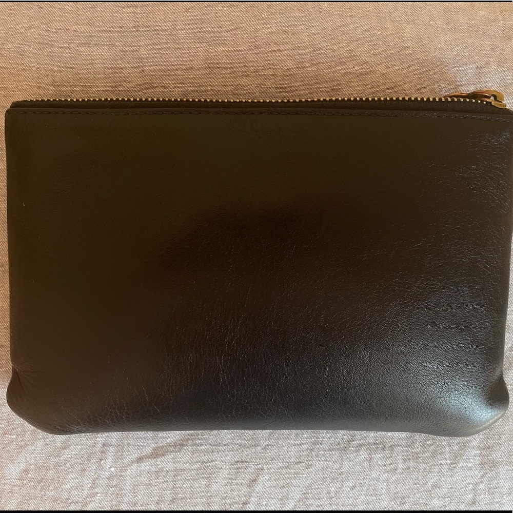 Madewell The Leather Pouch Clutch